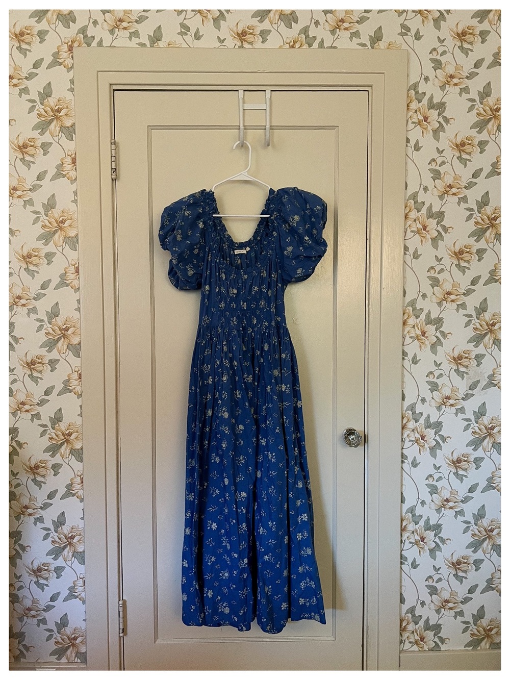 Doen Cobalt Blue Floral Puff-Sleeve Maxi Dress